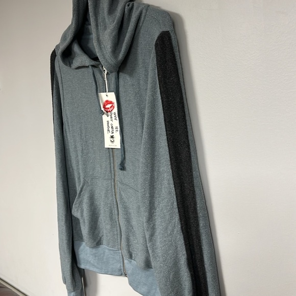 Wildfox Gray Sport Carta SUPER SOFT Full Zip Hoodie Jacket, S (runs big)  NWT - Picture 7 of 9